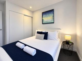 Fantastic view 2BR1BA in Mel CBD WIFI Balcony - 4