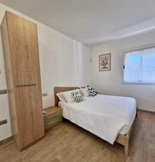 B&B Carloni 5 - 3