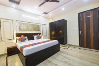 FabHotel Golden Key - 5