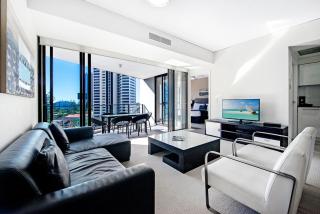 Stunning 2 Bed Apartment in Sierra Grand - CoastHM - 6
