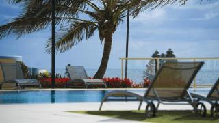 Spacious 3 Bedroom Family Apartment - CoastHM - 5