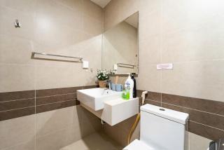 Rivergate Residence - 1