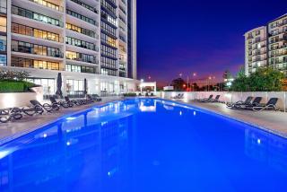 Sierra Grand Spacious 3 Bedroom Apartment - CoastHM - 8