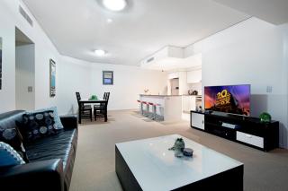 Modern 2 Bedroom Apartment in Sierra Grand - CoastHM - 7
