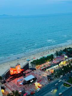 Beachfront Luxury Apartment - My Khe Beach - Danang - 2