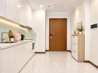 Landmark Cozy Designer Home with Plush Bed and Sofa Bed - 2