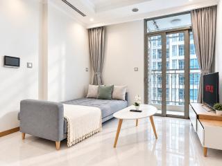 Landmark Cozy Designer Home with Plush Bed and Sofa Bed - 7