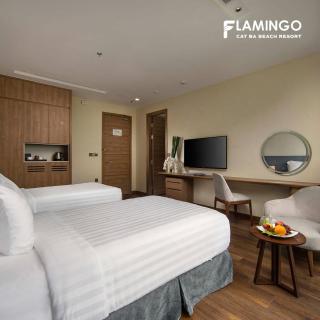 Sea and Sand Flamingo - 6