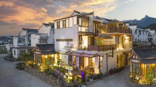 Fengyi Pavilion Homestay in Jiuhua Mountain. - 0