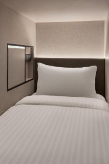 The OTHR - Capsule Hotel at Orchard - 7