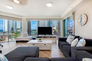 Family Fun at Sun City 3BR Near Beach - CoastHM - 7