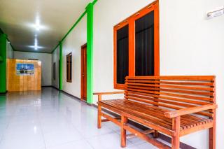 Urbanview Syariah Zidney 3 Salatiga by RedDoorz - 3