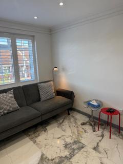 Modern Chatham Duplex with Free Parking - 6