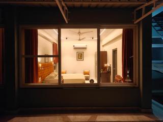Golden Hour Penthouse - 3