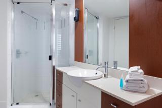 Chevron Renaissance Two Bedroom Ocean Views - CoastHM - 3