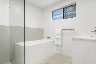 Coastal House - 6