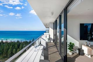 2 Bedroom Broadbeach Stay Walk to Beach - CoastHM - 7