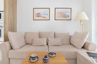 Przestronny Apartament z Parkingiem w Gdańsku by Renters Prestige - 5