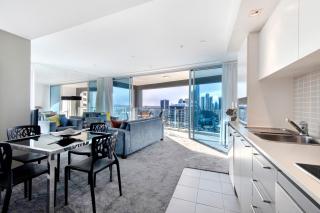 2 Bedroom Apartment Close To The Beach - 3