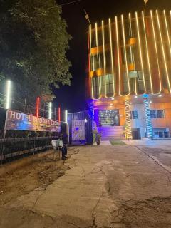 Hotel buddha crown - 0