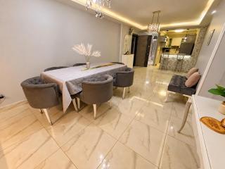 3BR Beachfront Apartment - 4