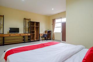 RedDoorz @ Jalan Bali Cilacap - 5