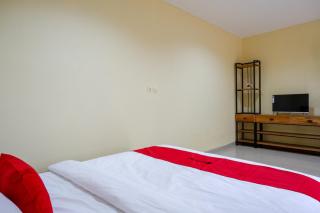 RedDoorz @ Jalan Bali Cilacap - 2