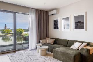 Best Views in Riga, Balcony, Free parking, AC - by Innorental - 8