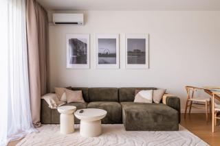Best Views in Riga, Balcony, Free parking, AC - by Innorental - 6