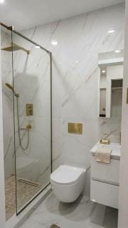 2BR Brand New Near Republic Square King Bed - 3