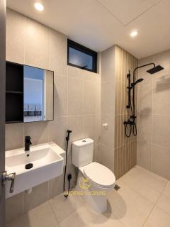Millano 8 Opposite Vivacity 3 Room 2 Parking - 1