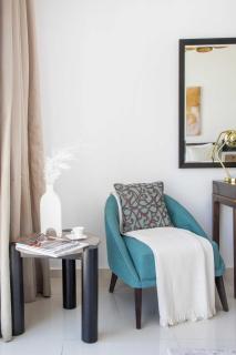Frank Porter - Damac Ghalia - 2