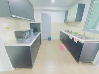 TheTaragon suite service apartment - 1
