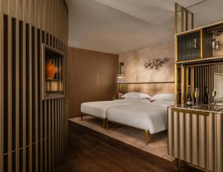 Mandarin Oriental The Landmark, Hong Kong - 7