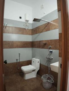 Golden Aura Palace Backwater View Homestay - 2