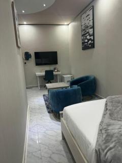 K & S Luxury Hotel - 5