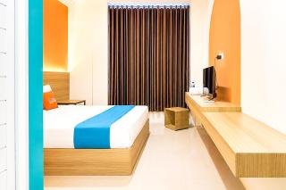 SANS Hotel Guntur Cendana Garut - 4