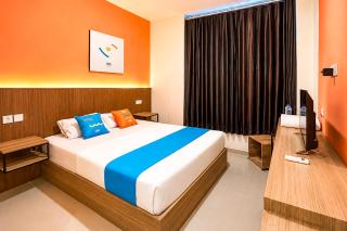 SANS Hotel Guntur Cendana Garut - 3