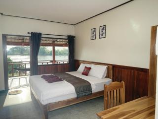 DONDET Suns down 1 Guesthouses riversides view - 6