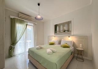 Villa Eleni Holidays Resort - Private Pool for Groups 10-20 guests - 9