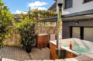 Lux House Natura with Sauna, Hot & Cold Tub - 3