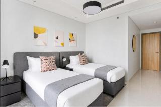 ALiving Luxury and Cozy 2BR with Infinity Pool I Near Dubai Mall & Burj Khalifa I Paramount Hotel Midtown - 6