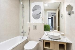 ALiving Luxury and Cozy 2BR with Infinity Pool I Near Dubai Mall & Burj Khalifa I Paramount Hotel Midtown - 8