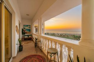 Spacious 2BR Sea-View Retreat in RAK - 0