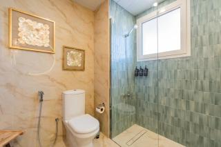 Spacious 2BR Sea-View Retreat in RAK - 8