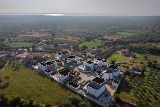 Villa Old Olive VIII - Heated Pool - by Vivi Rent - 1