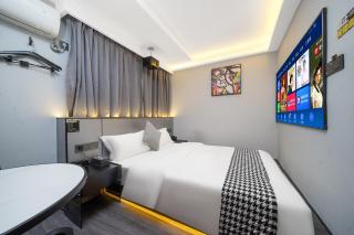 Banana Fun Residence (Guangzhou Zhujiang New Town Wuyangcun Metro Station Branch) - 7
