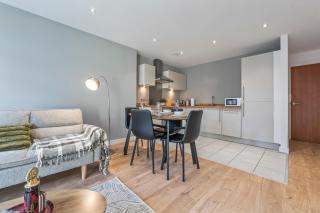 Flat in Leeds City Centre - 1