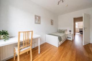 Private Rooms - 5