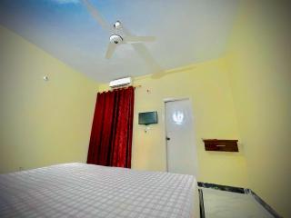 Decent Inn Guest House - 3